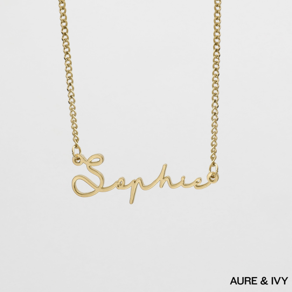 Selina Custom Name Necklace (Horizontal)