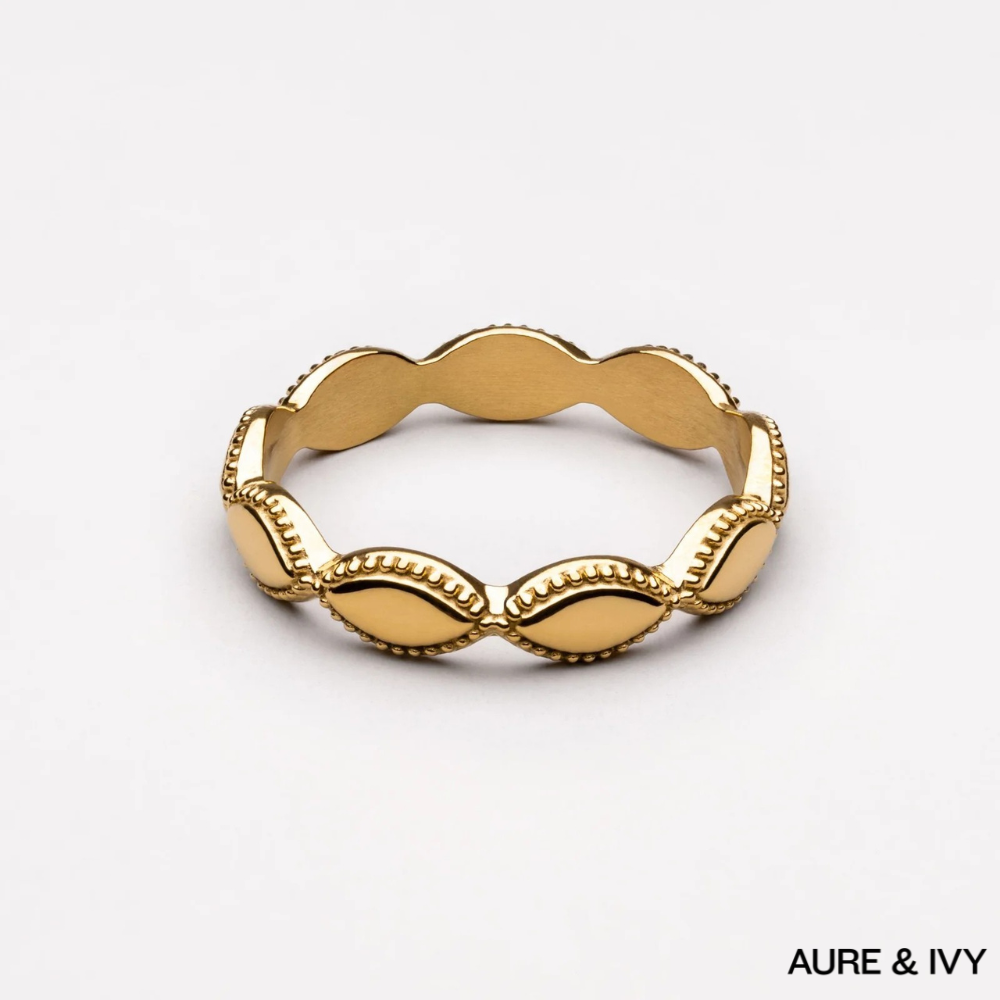 Amara Ring