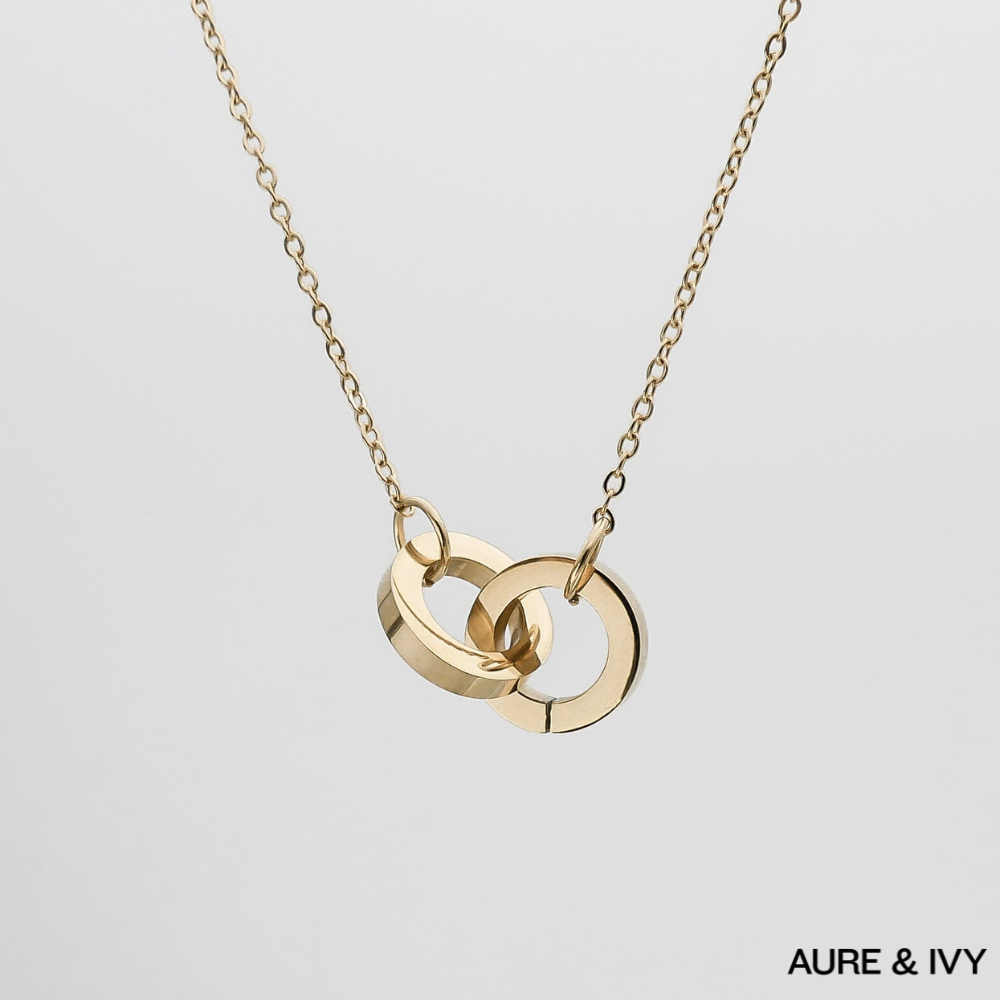 Amara Interlocking Necklace