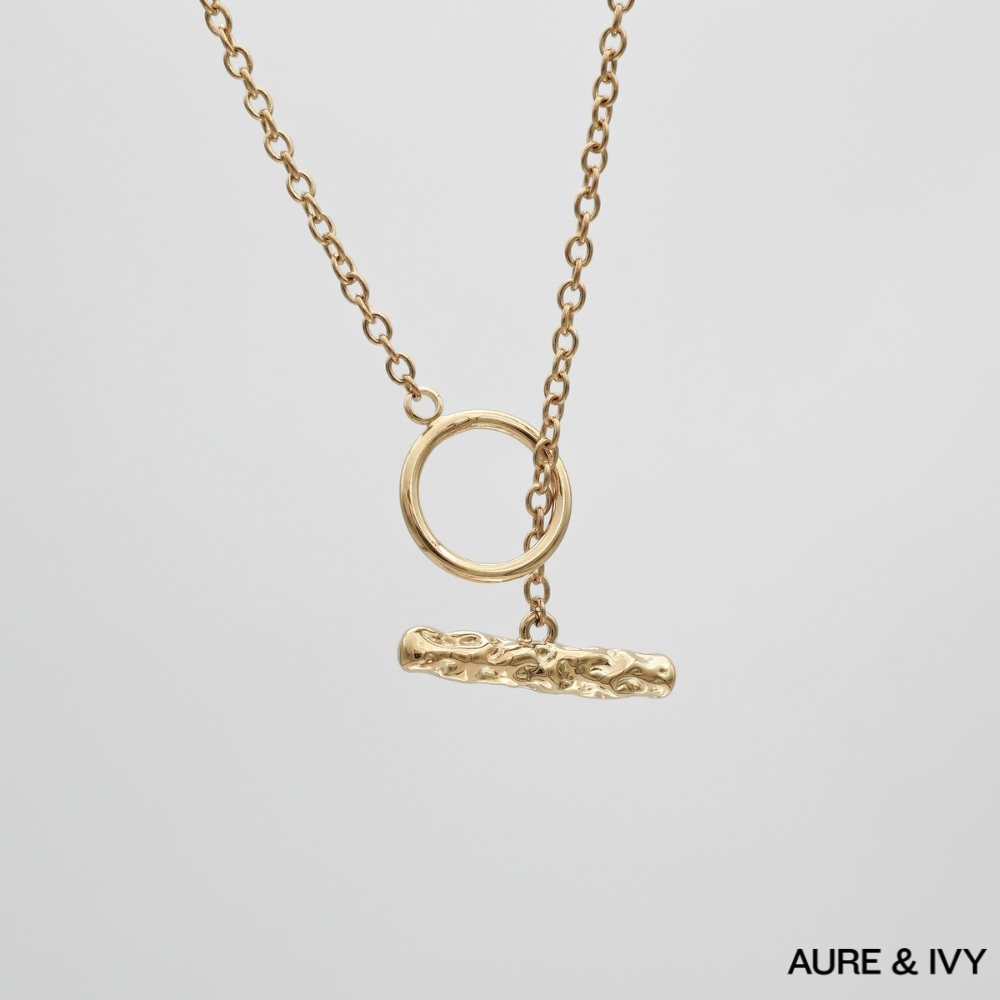 Tilly Toggle Bar Necklace