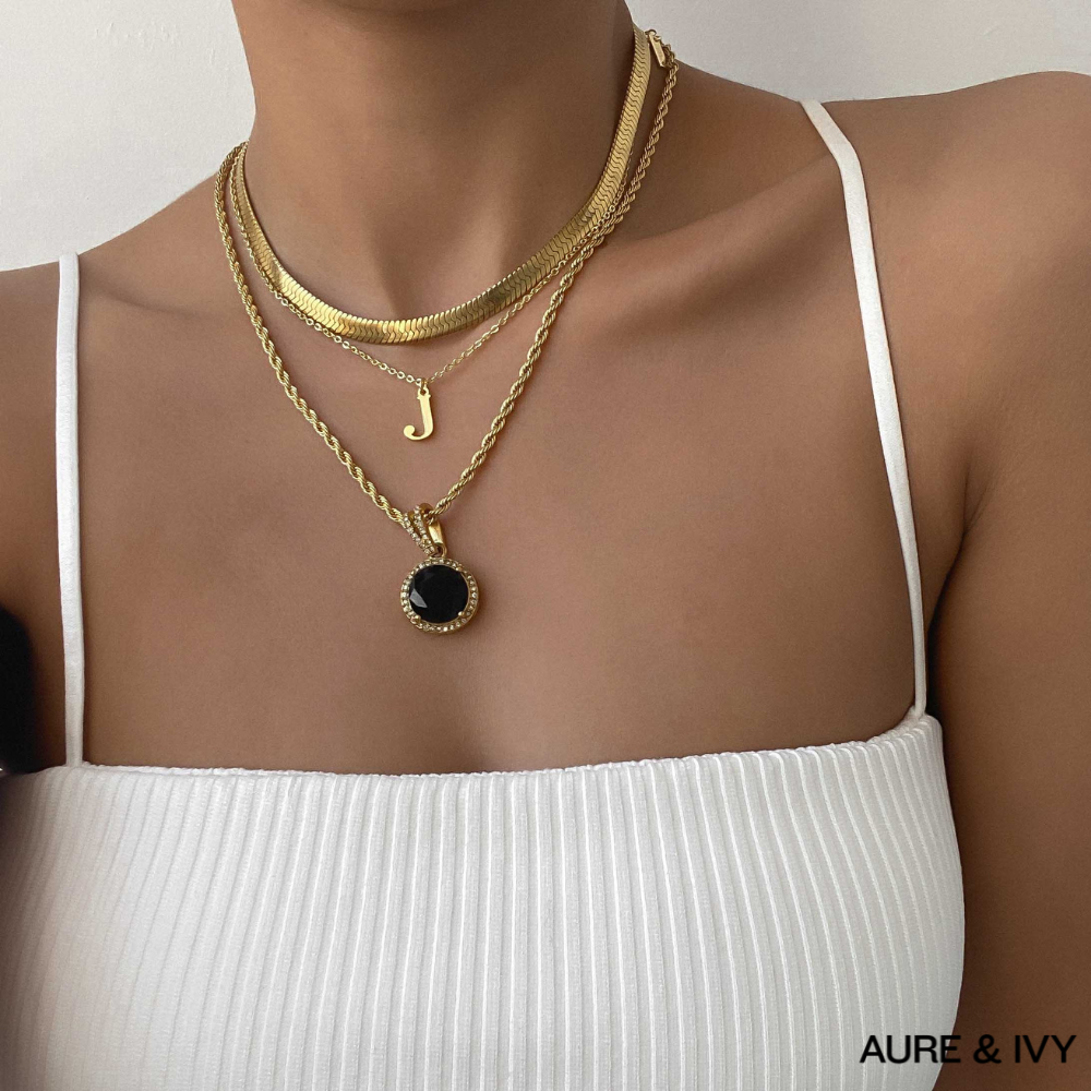 Clarissa Onyx Round Necklace