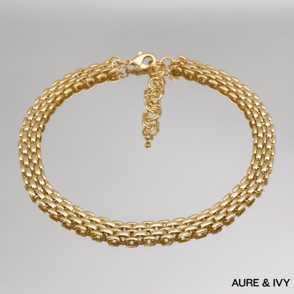 Clara Necklace