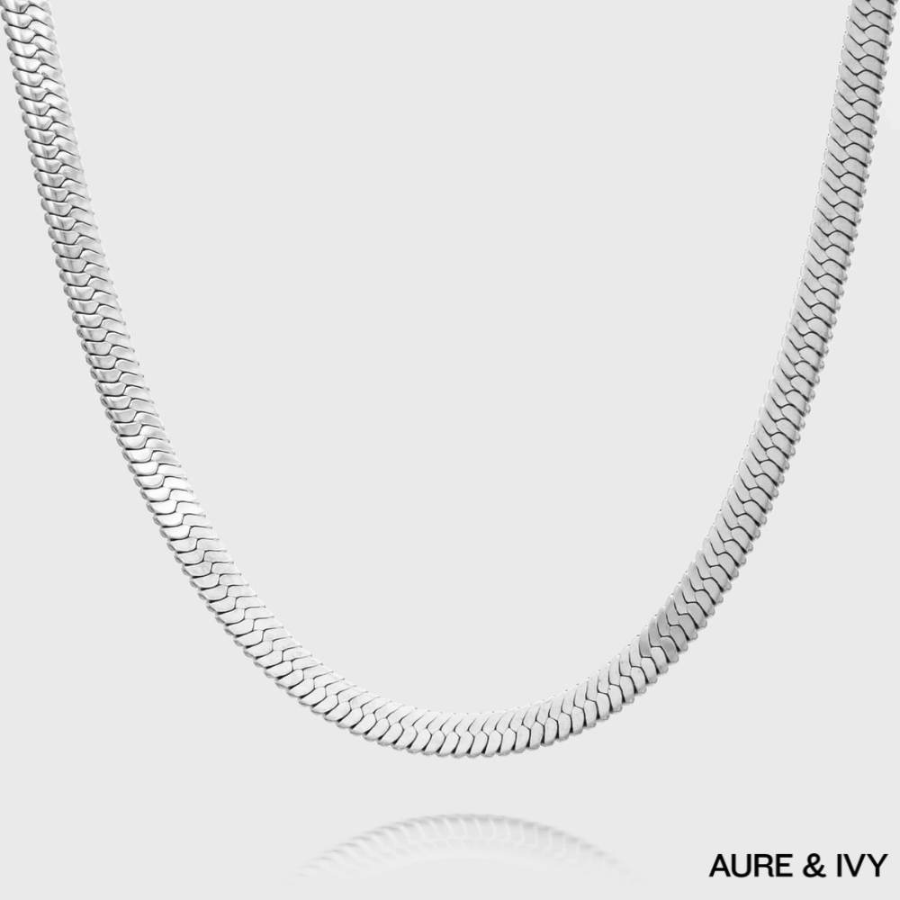 Chunky Herringbone Snake Necklace