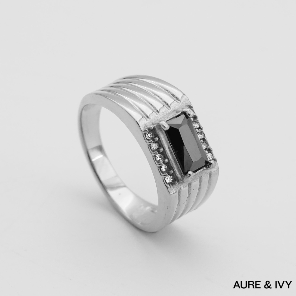 Myla Onyx Signet Ring
