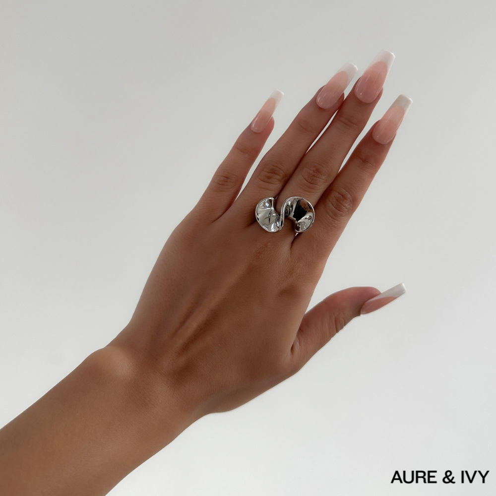 Juna Ring