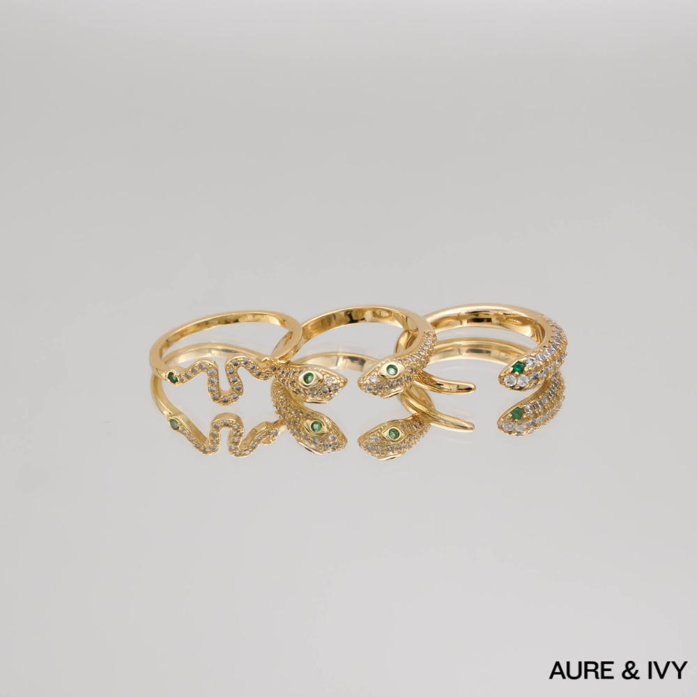 Venom Kiss Ring