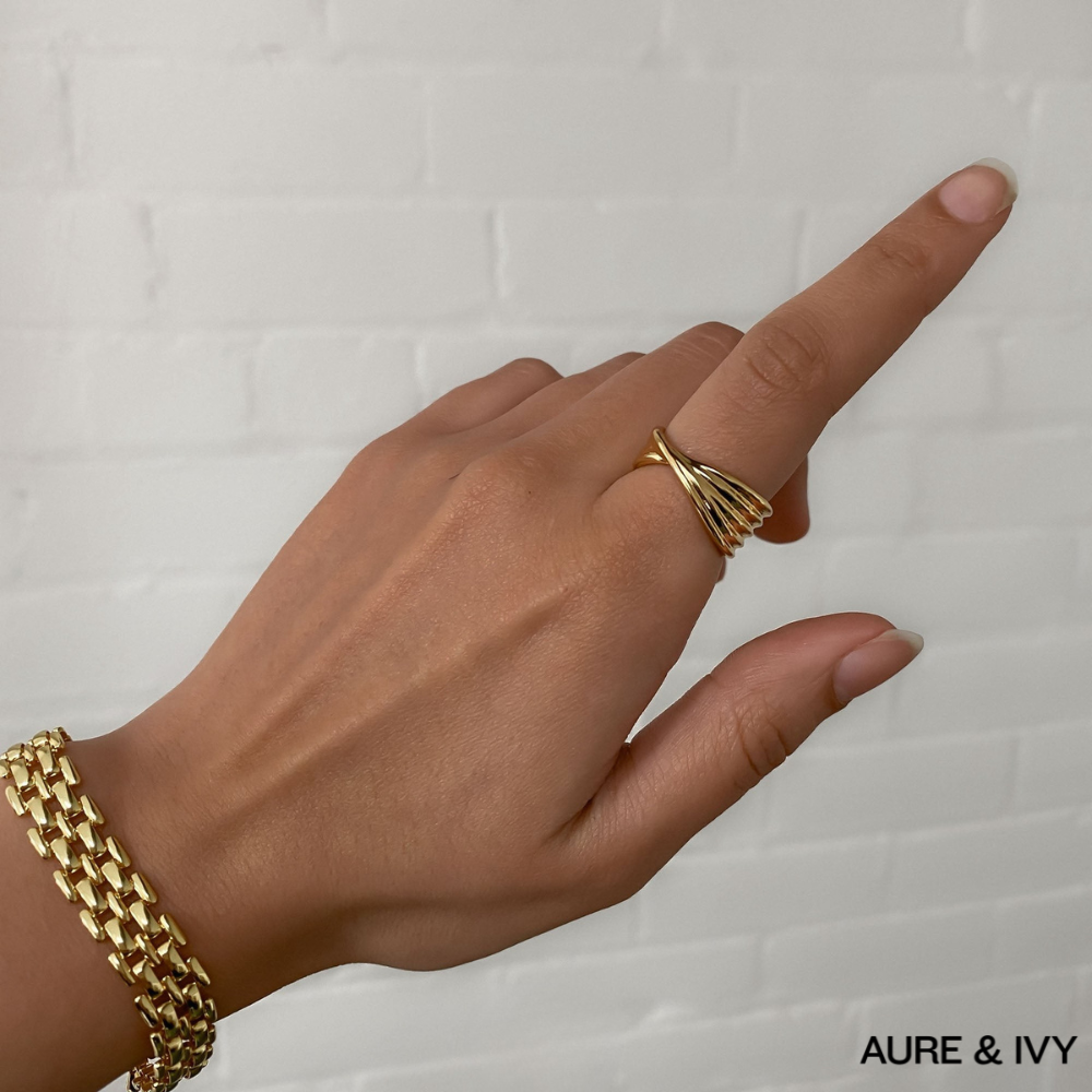 Cleo Ring