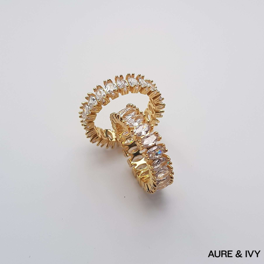 Sera Spark Ring