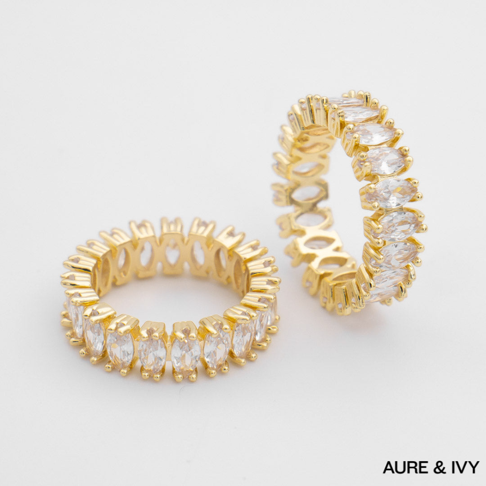 Sera Spark Ring