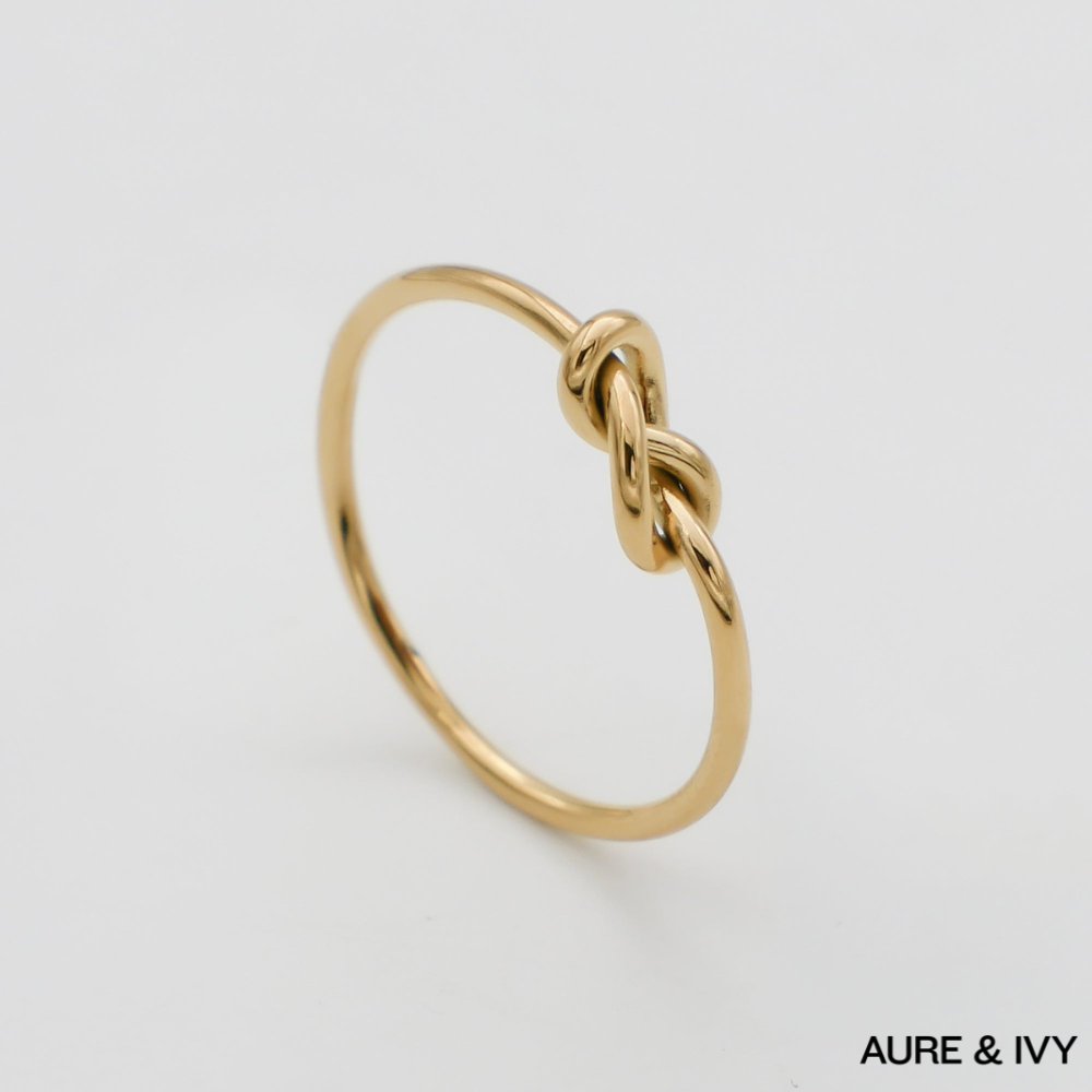 Lina Love Knot Ring