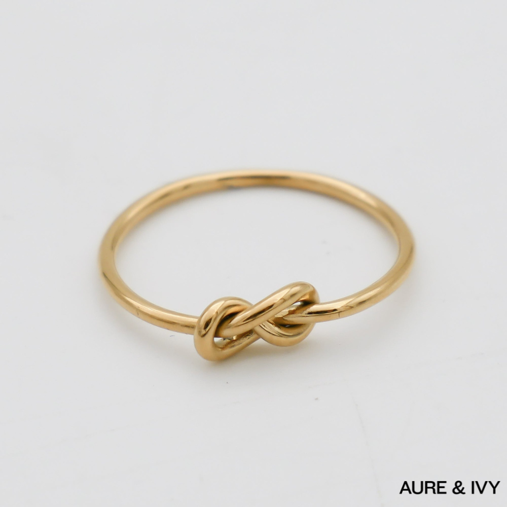 Lina Love Knot Ring