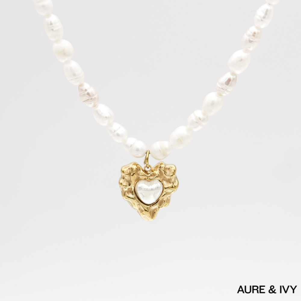 Marais Pearl Necklace