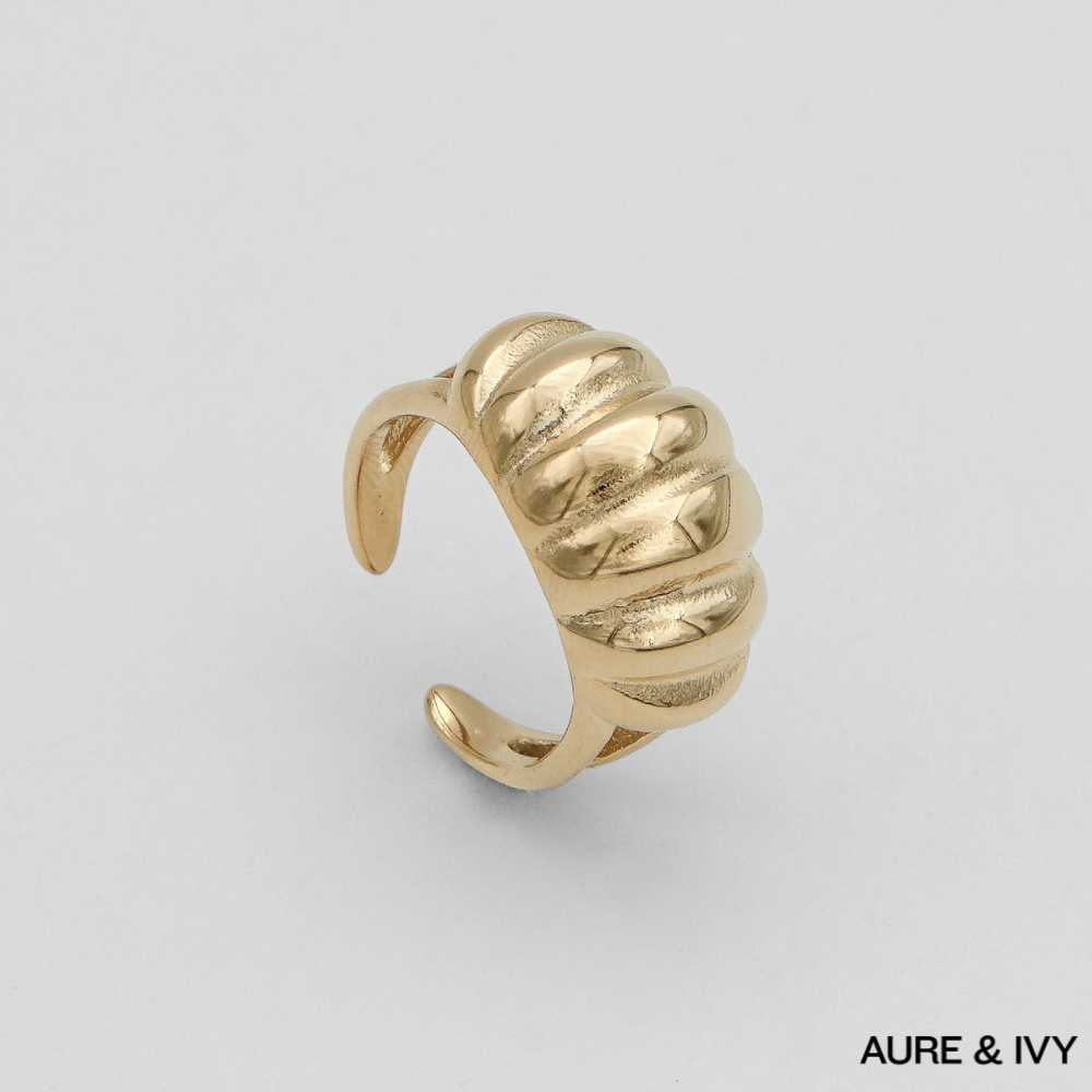 Inez Chunky Dome Ring
