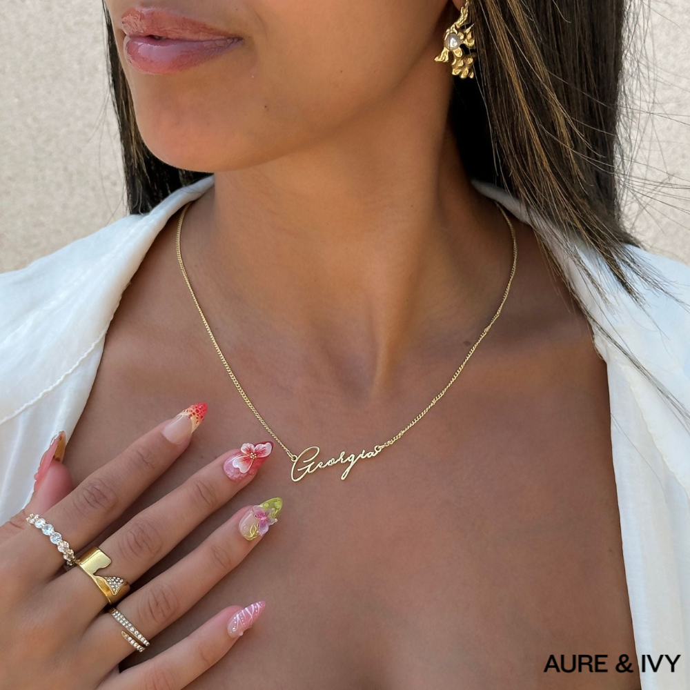 Valencia Custom Name Necklace
