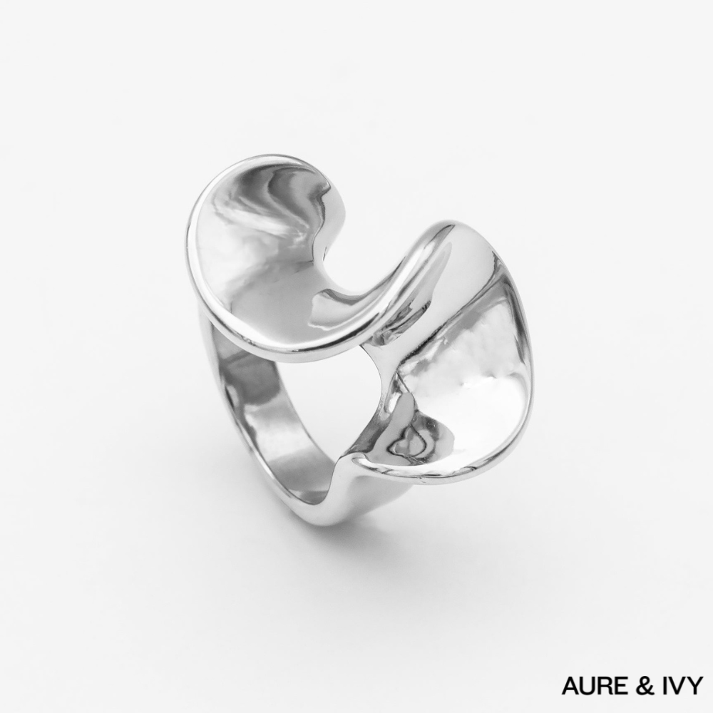 Juna Ring