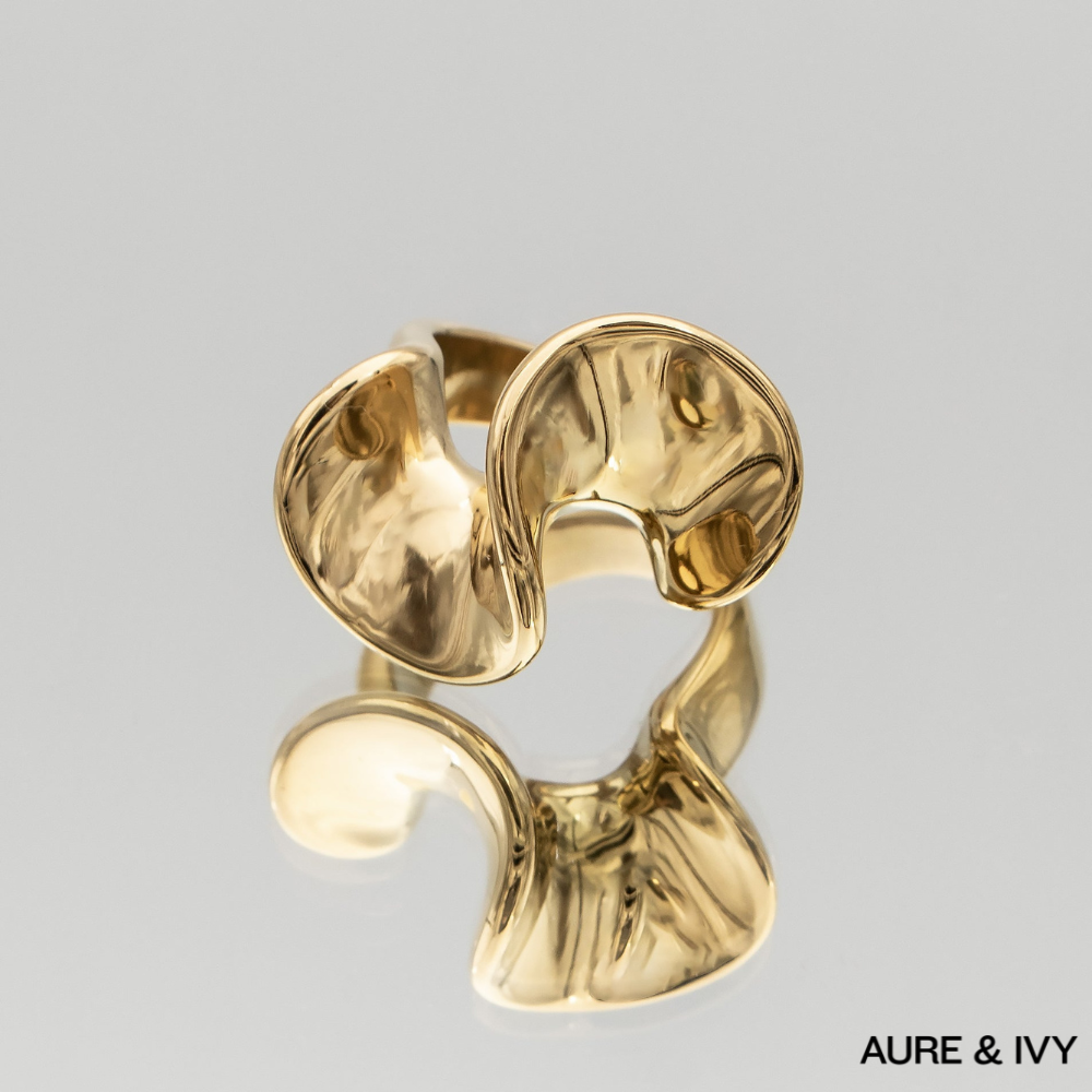 Juna Ring