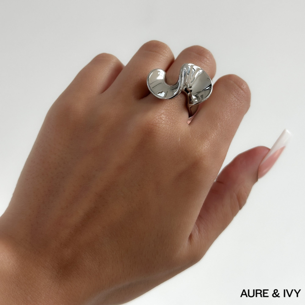 Juna Ring