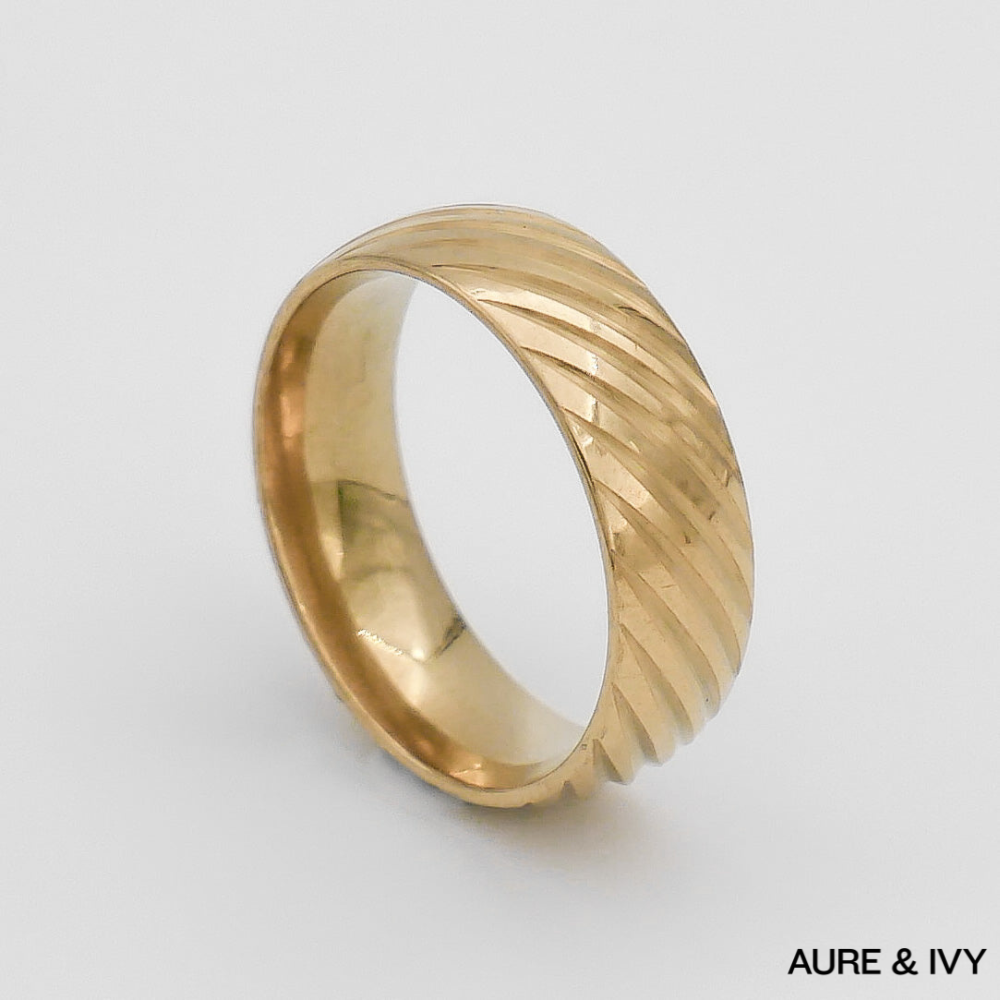 Astra Slim Ring