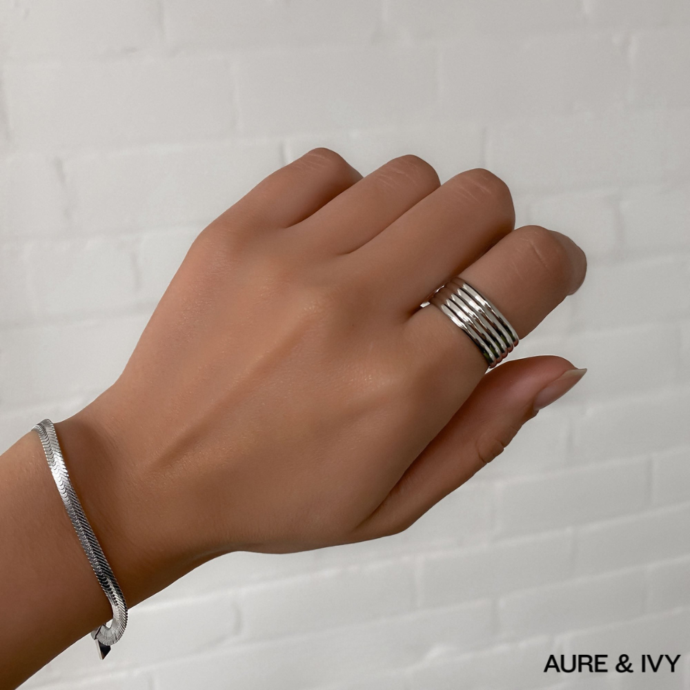 Radiance Stacking Ring